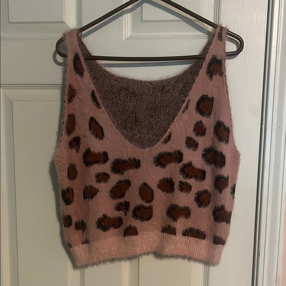 SHEIN Brown and Pink Leopard Print Crop Tank Top